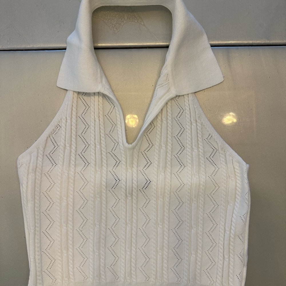 Elegant White Sleeveless Top